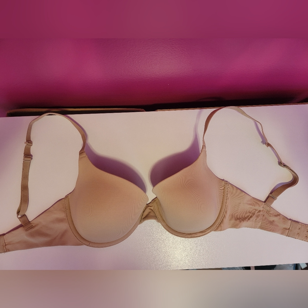 b.tempt'd by Wacoal b.classic Contour Bra 953201